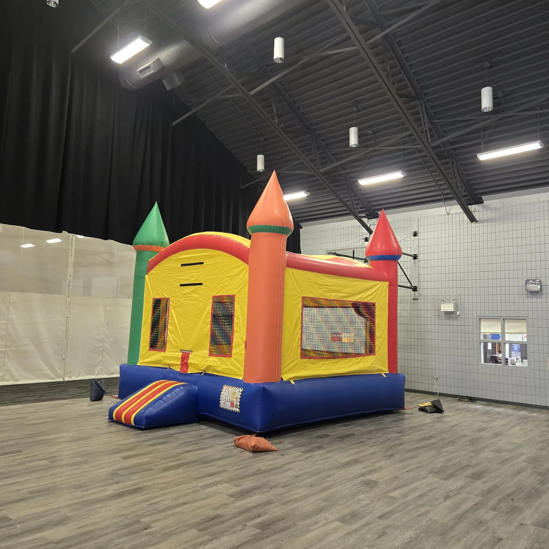 Indoor bounce house rentals Omaha community center setup