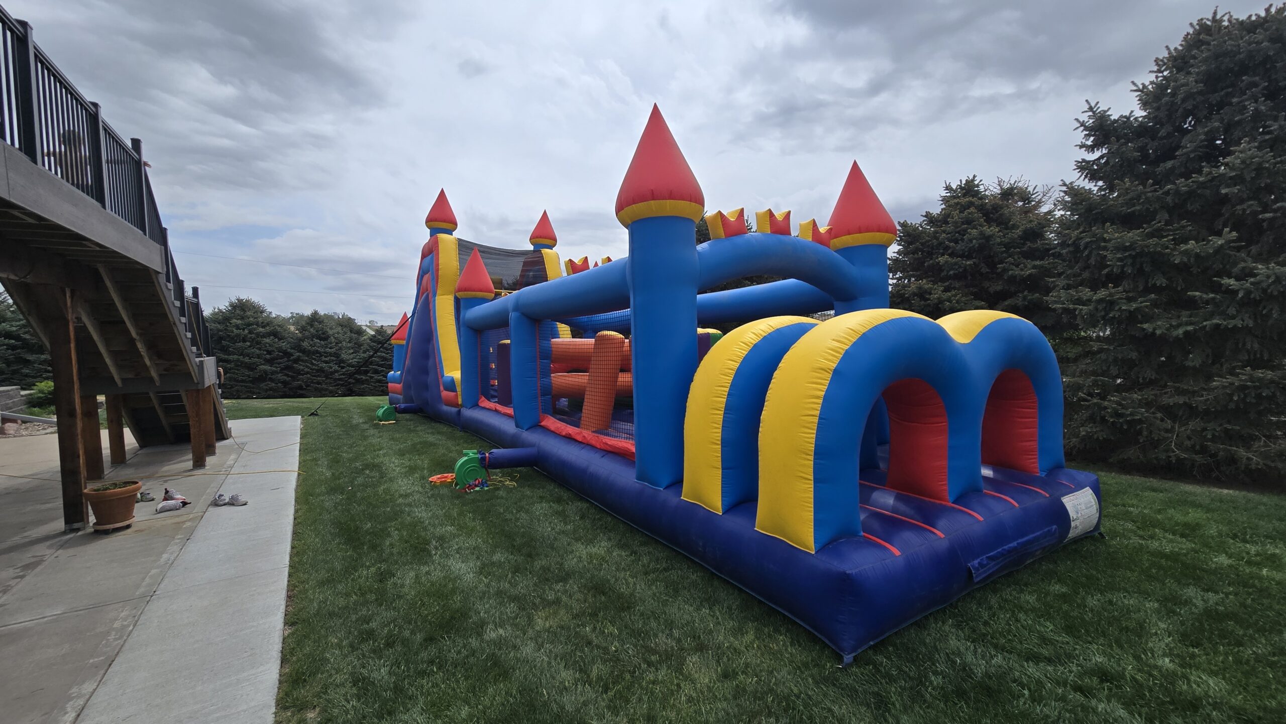 Birthday party obstacle course rental in an Omaha backyard